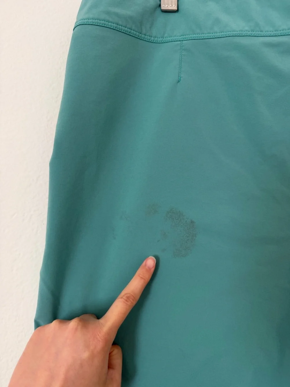 Patagonia FLAWED Hydropeak Boardshorts Men’s Size 36 Turquoise Blue Swim Summer